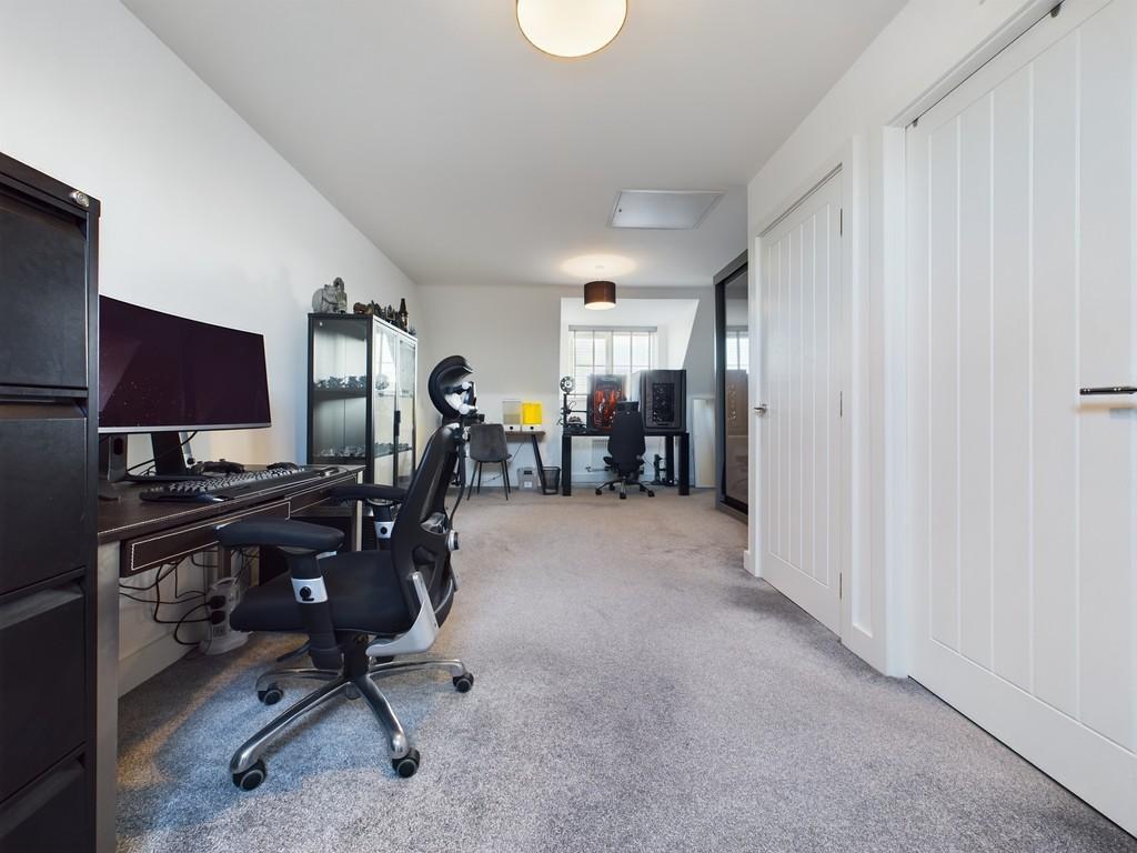 Cam04273 g0 pr0080 still004