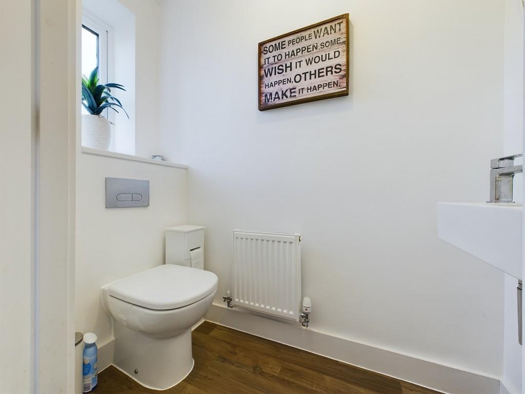 Cam04273 g0 pr0080 still030