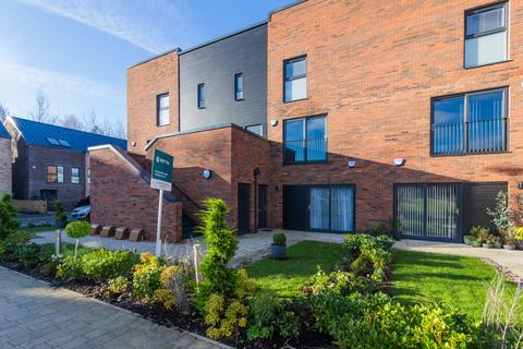 2 bedroom apartment to rent, Festival Court, Glasgow, Glasgow City