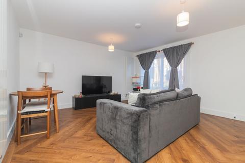 2 bedroom apartment to rent, Festival Court, Glasgow, Glasgow City
