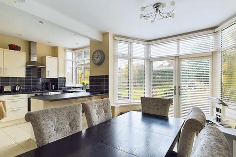 3 bedroom semi-detached house for sale, Kineton Road, Sutton Coldfield B73