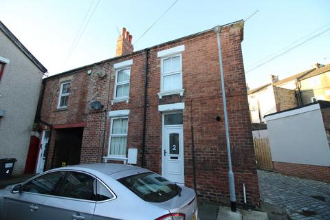 2 bedroom end of terrace house to rent, Melville Street, Darlington