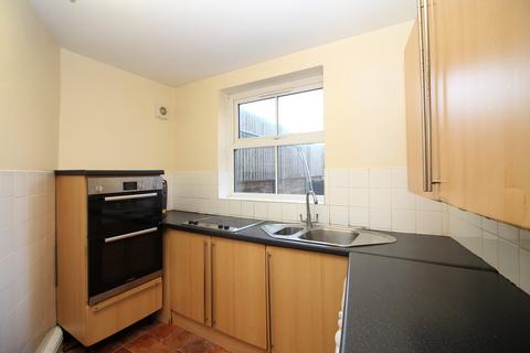 2 bedroom end of terrace house to rent, Melville Street, Darlington