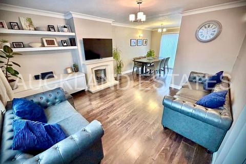 3 bedroom semi-detached house for sale, Wellesley Crescent, Potters Bar EN6