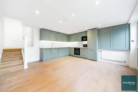 2 bedroom link detached house for sale, Hutton Grove, London, N12