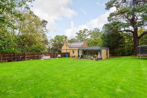 3 bedroom detached house to rent, Drift Road, Winkfield, Windsor, Berkshire, SL4