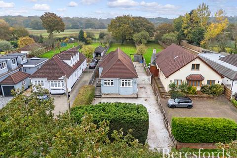 5 bedroom bungalow for sale, Chelmsford Road, Shenfield, CM15