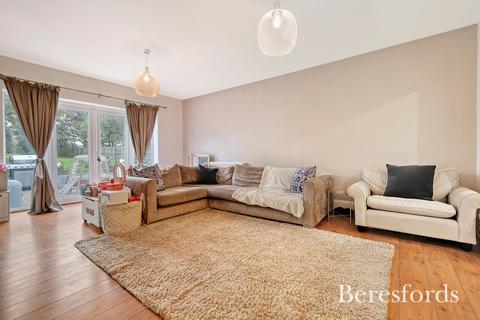 5 bedroom bungalow for sale, Chelmsford Road, Shenfield, CM15