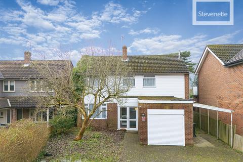 3 bedroom detached house for sale, Coppice Row, Theydon Bois