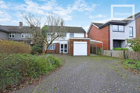 3 bedroom detached house for sale, Coppice Row, Theydon Bois