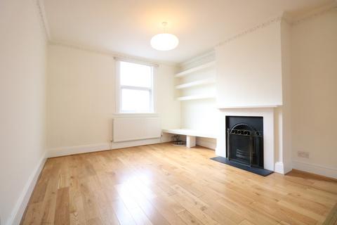 3 bedroom terraced house to rent, Goodhall Street, London NW10