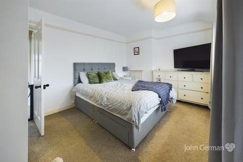 54 Smithfield Road, Uttoxeter, ST14 7LE