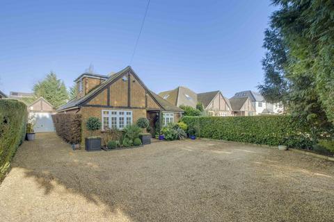 4 bedroom detached bungalow for sale, Amersham Road, Little Chalfont