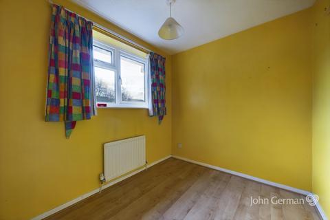 20 Edinburgh Way, Stretton, Burton-on-trent, DE13 0HR
