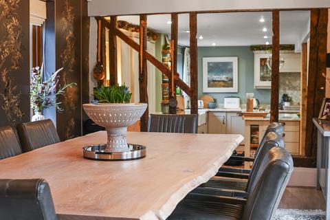 5 bedroom barn conversion for sale, Newmans Green CO10 0AB