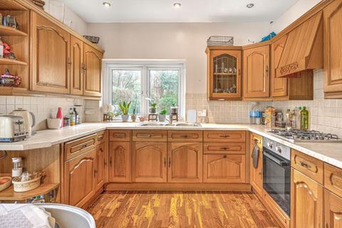 52 Pendle Road, London, SW16 6RU
