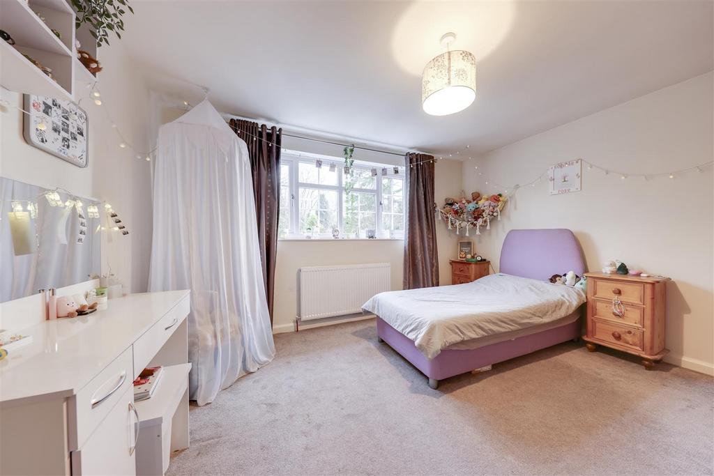 Bed 3