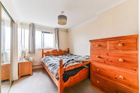 2 bedroom flat to rent, Homefield Park, Sutton, SM1