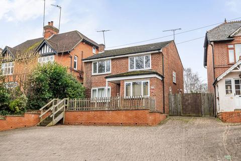 3 bedroom detached house to rent, Woking, St Johns, Woking, GU21