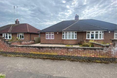 2 bedroom bungalow to rent, Churchill Road, Rugby, CV22