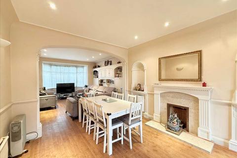 6 bedroom semi-detached house for sale, Westcliff on Sea SS0