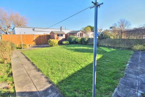 2 bedroom semi-detached bungalow to rent, The Square, Pevensey BN24