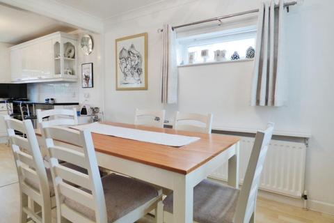 3 bedroom semi-detached house for sale, Woodfield Drive, Bradley