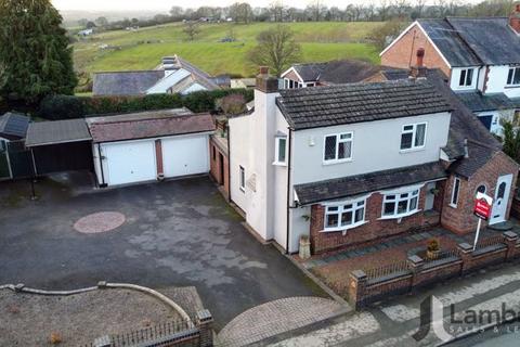 4 bedroom detached house for sale, Evesham Road, Astwood Bank, Redditch