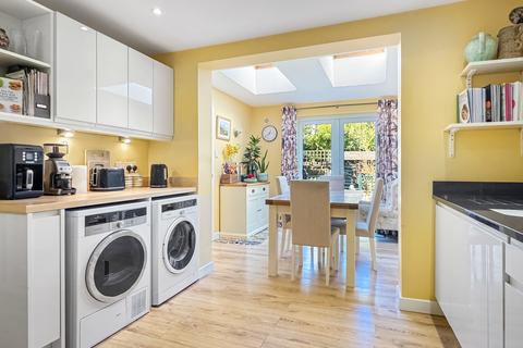 32 Chalfont Close, Cambridge, CB1 9NA