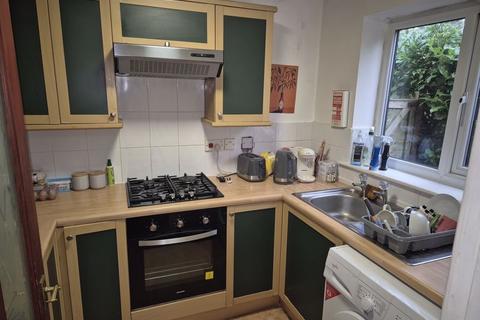 3 Sycamore Close, Leeds, LS6 2HE