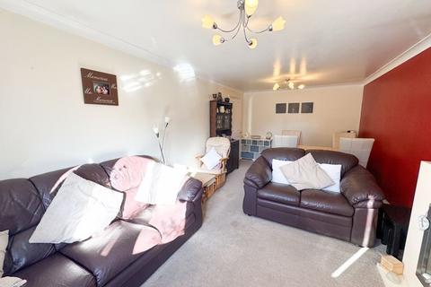 3 bedroom semi-detached bungalow for sale, BISHOPTHORPE ROAD, CLEETHORPES