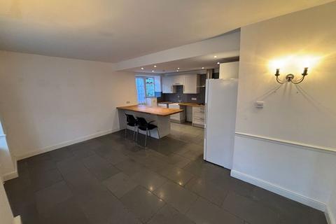 3 bedroom end of terrace house to rent, Hill House, Stanmore Hill, Middlesex, HA7 3EW