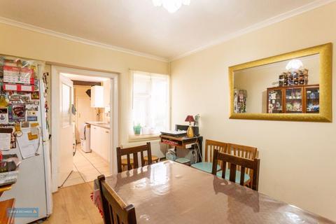 2 bedroom terraced house for sale, MANTLE STREET