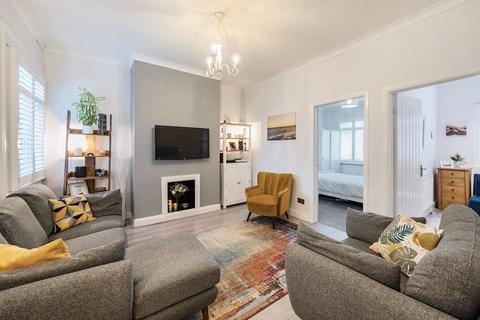 21 Welbeck Road, Barnet, EN4 8RY