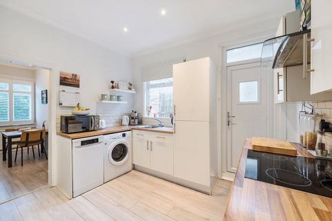 21 Welbeck Road, Barnet, EN4 8RY