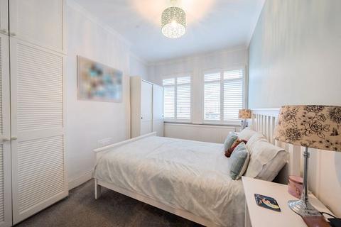 21 Welbeck Road, Barnet, EN4 8RY