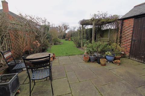 3 bedroom semi-detached house for sale, Derby Road, Draycott