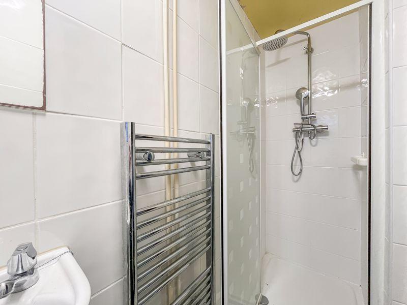 Ground floor shower