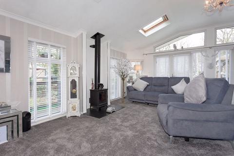 2 bedroom detached bungalow for sale, Ladera Retreat, Eaton, Congleton