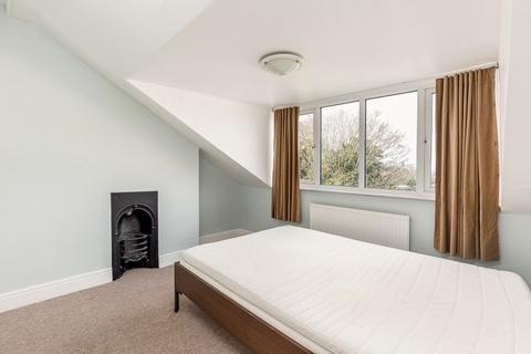 1 bedroom flat for sale, Bassein Park Road W12