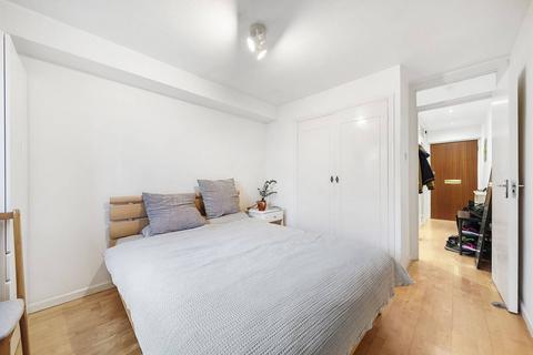 1 bedroom flat to rent, Upper Richmond Road, East Putney, London, SW15