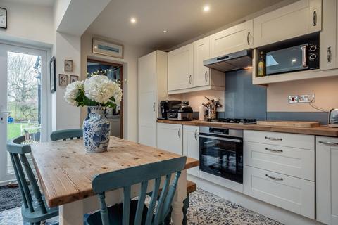 69 Moorend Crescent, Cheltenham, GL53 0EW