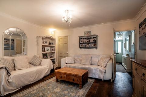 69 Moorend Crescent, Cheltenham, GL53 0EW