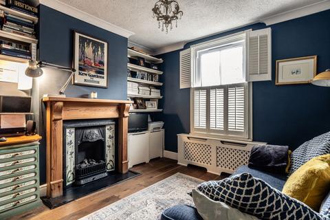 69 Moorend Crescent, Cheltenham, GL53 0EW