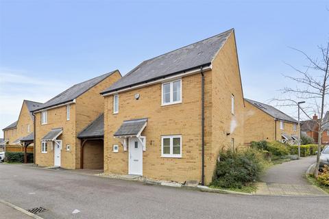 3 bedroom detached house for sale, Hawthorn Grove, Milton Keynes MK10