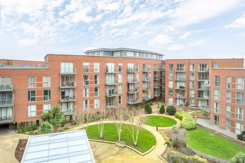 1 bedroom apartment for sale, The Heart, Walton-on-Thames