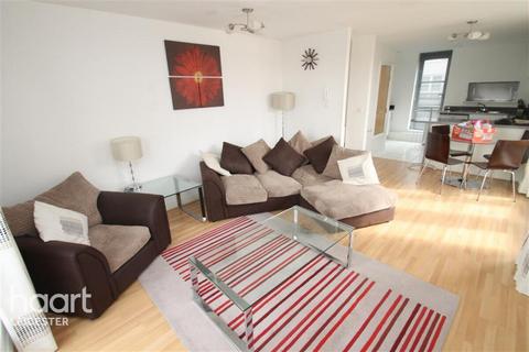 2 bedroom apartment to rent, Watkin Road, Leicester