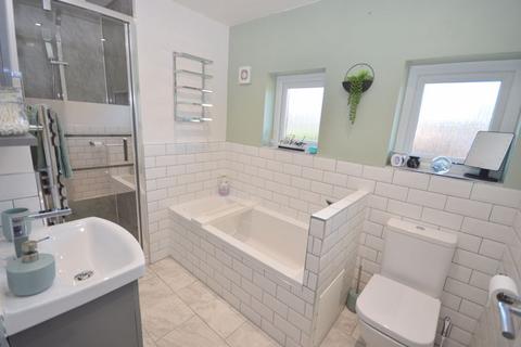15 Bancroft Road, Widnes, WA8 3LS