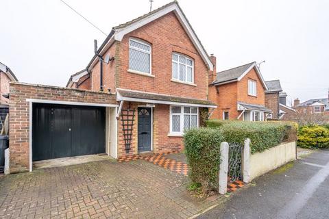 3 bedroom detached house for sale, Whyke Lane, Chichester