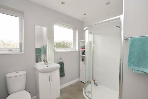 29 Cross Park, Brixham, TQ5 9LZ